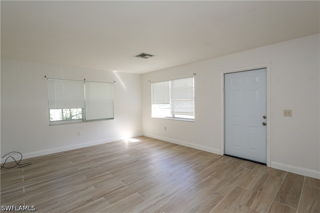 1095 San Remo Avenue - Photo 1