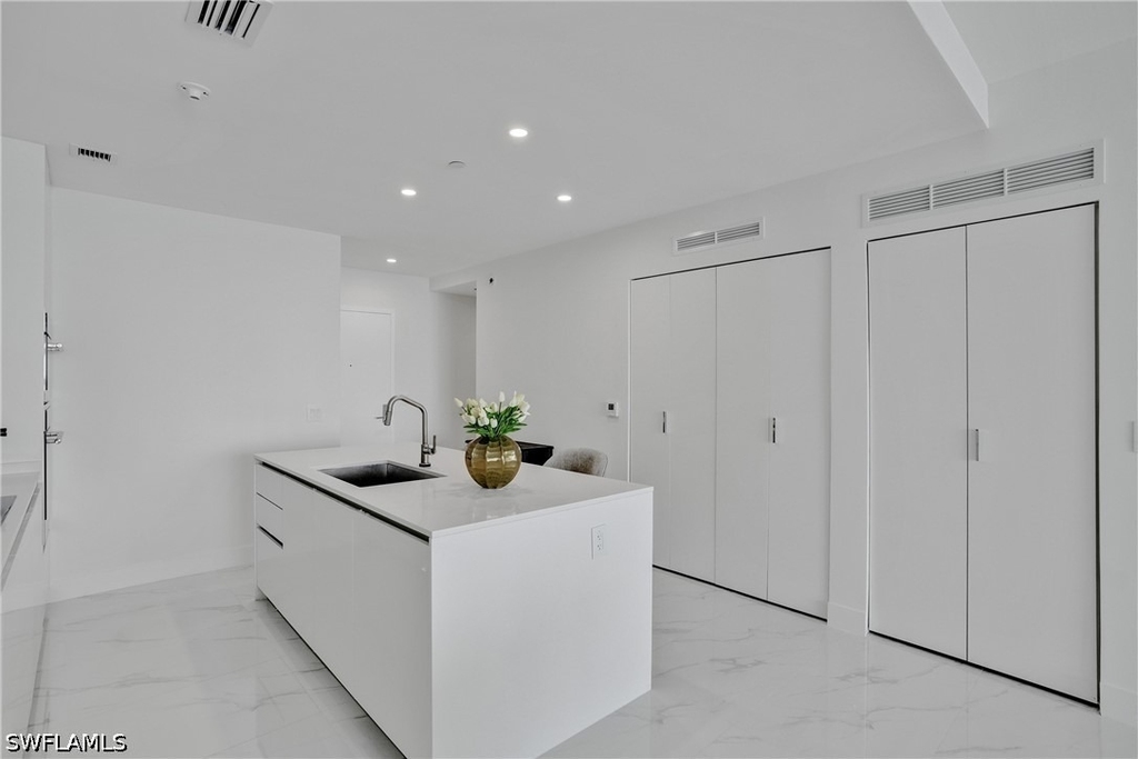 700 Ne 24th Street - Photo 3