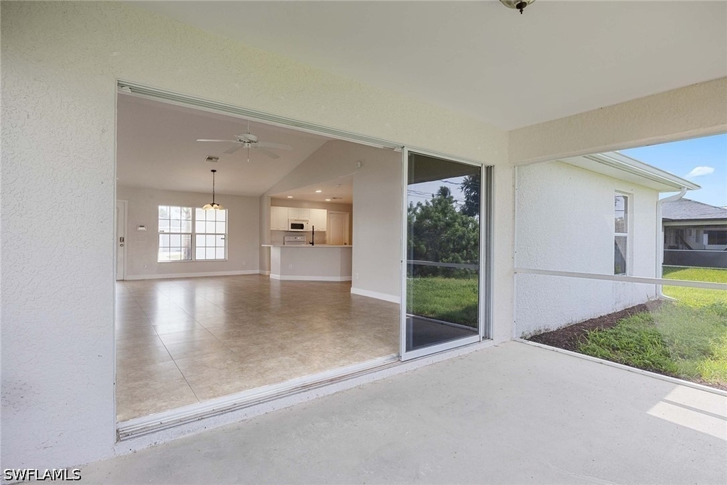 915 Ne 10th Lane - Photo 18