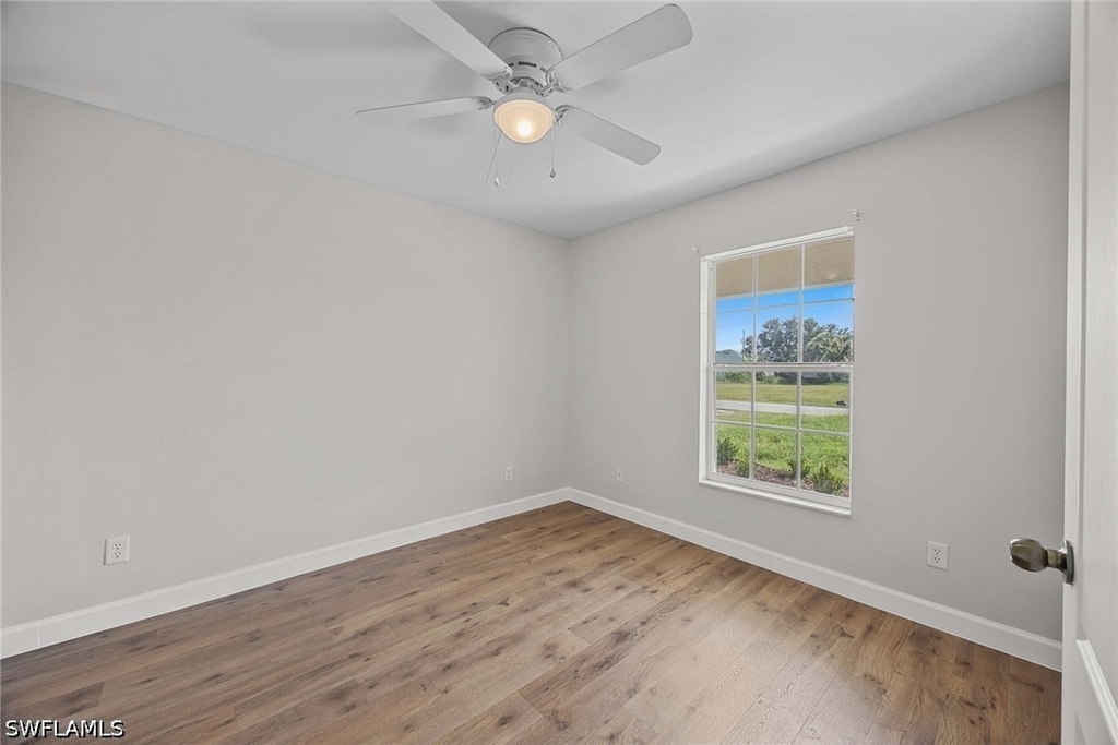 915 Ne 10th Lane - Photo 16