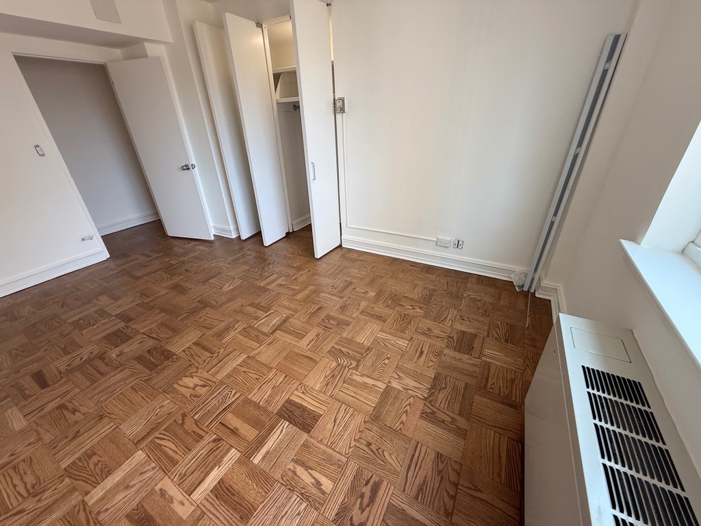 200 East 71st Street - Photo 9