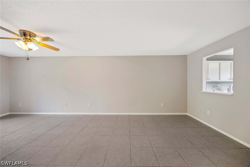 1101 Rosemary Court - Photo 4