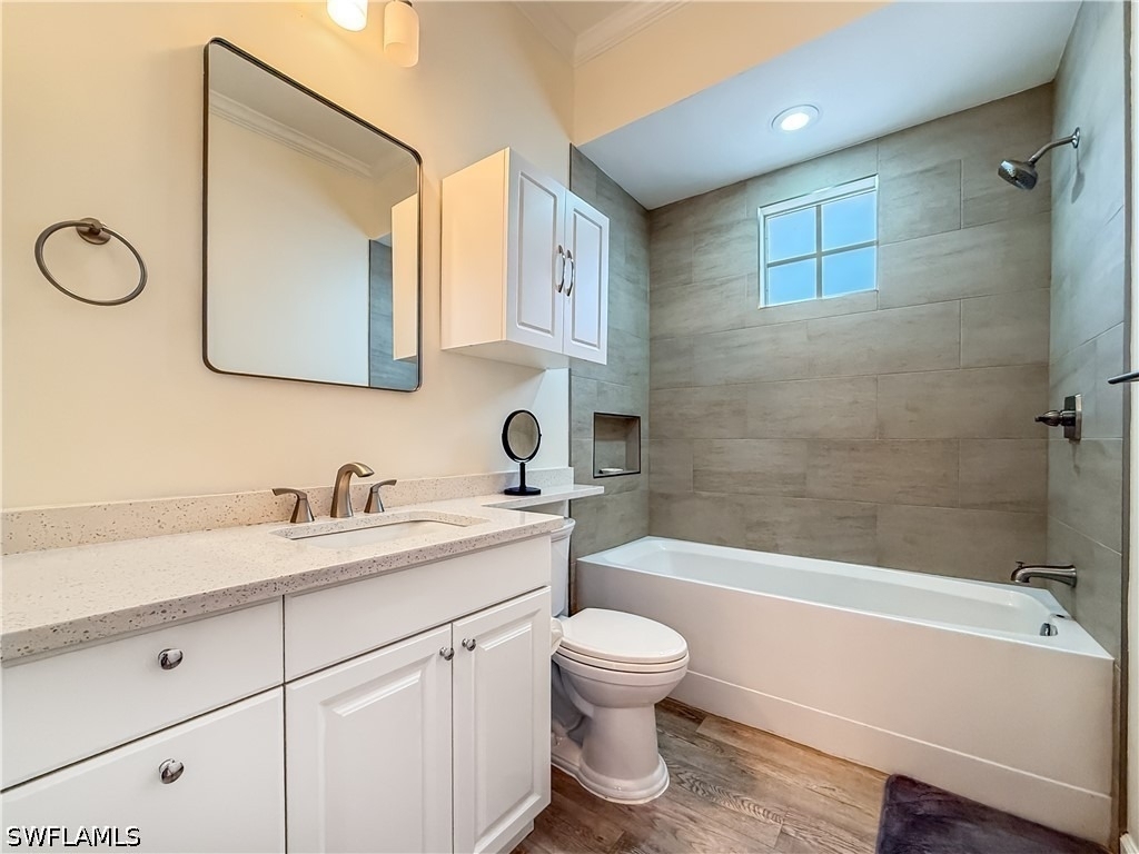 8524 Via Lungomare Circle - Photo 18