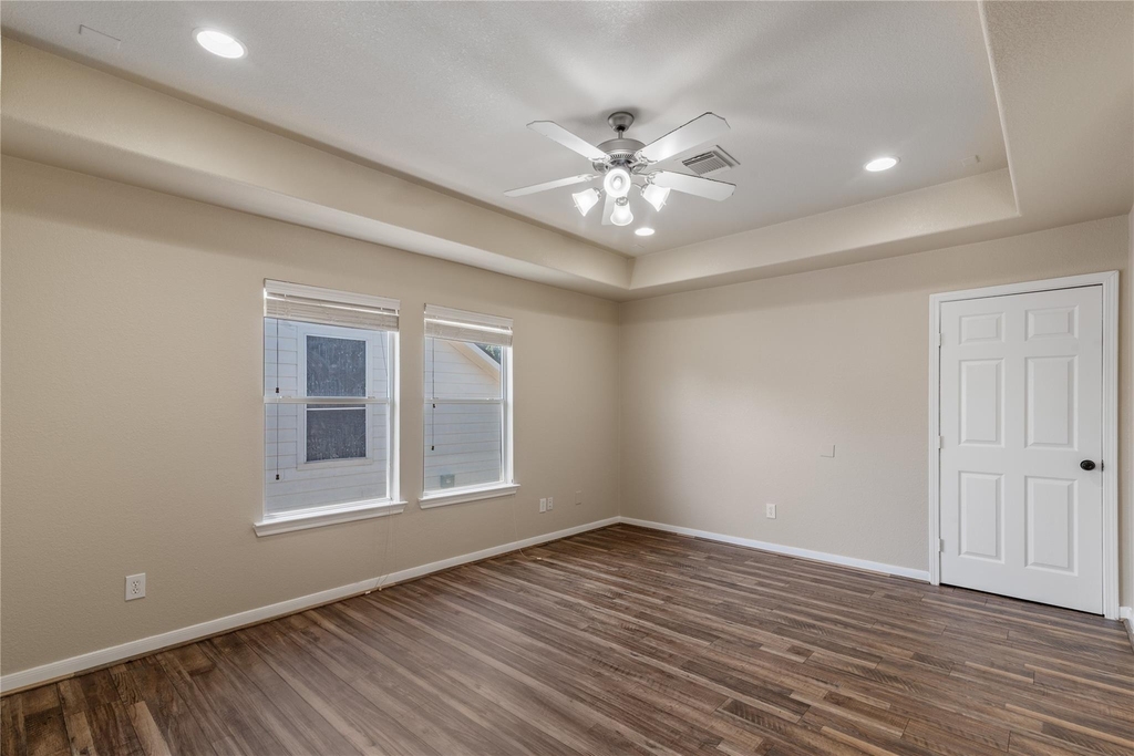 24822 Dutton Point Drive - Photo 27