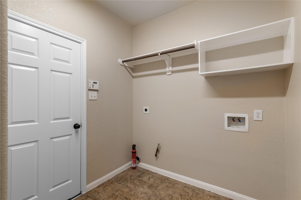 24822 Dutton Point Drive - Photo 10
