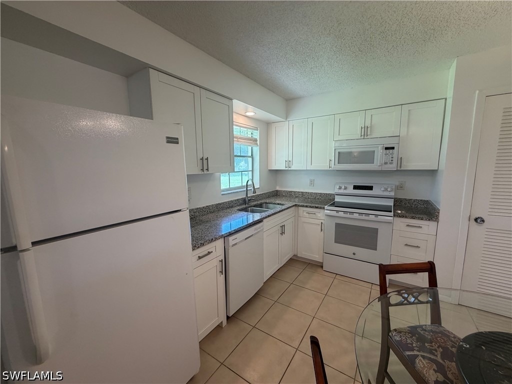 3325 Airport Road N - Photo 4