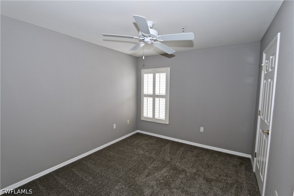 1055 Albany Court - Photo 8