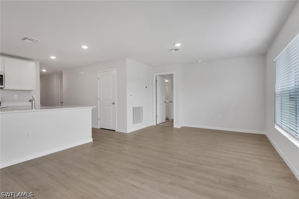 533 Ilaria Court - Photo 7