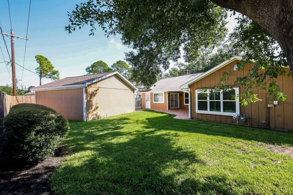 2815 Manila Lane - Photo 2