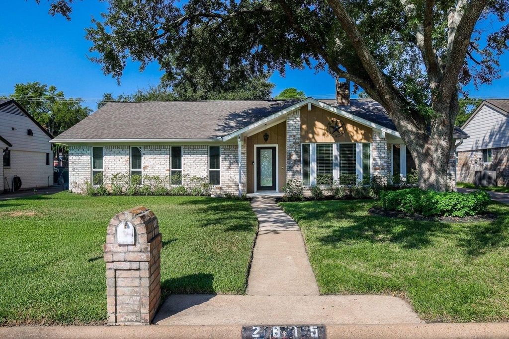 2815 Manila Lane - Photo 1