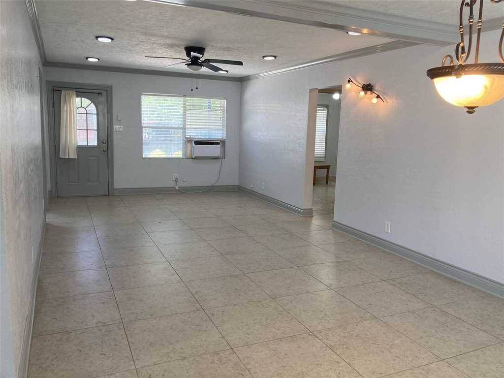 1339 Idylwild Street - Photo 16