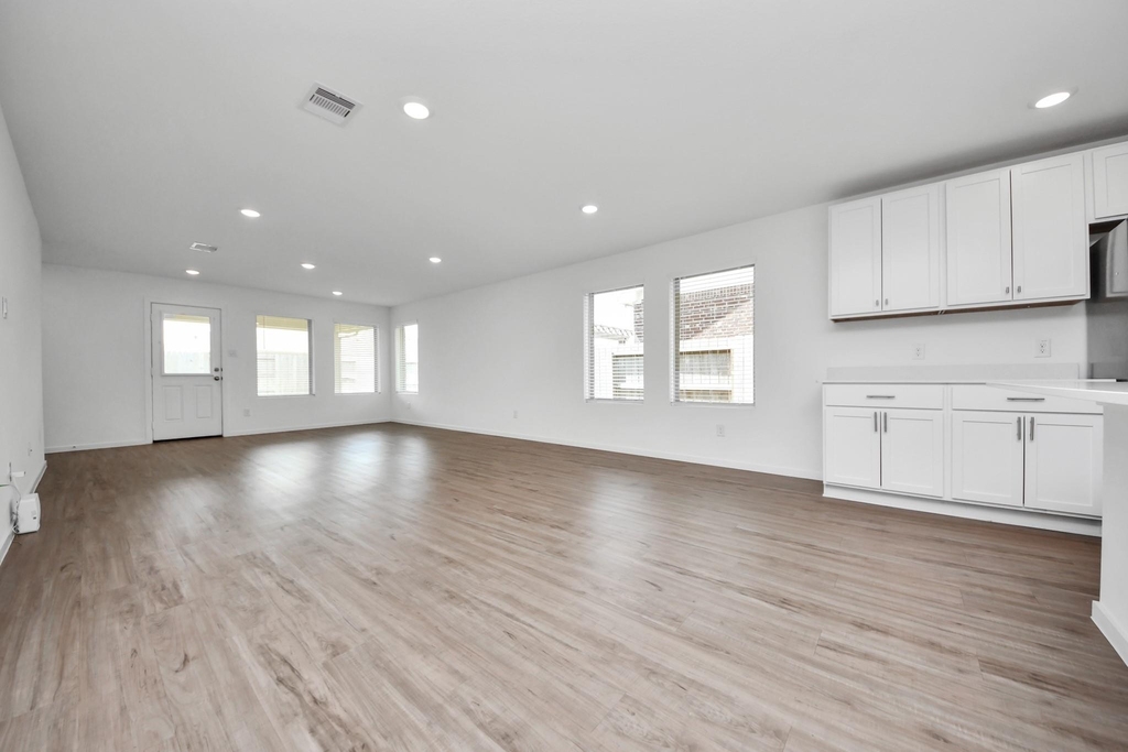2111 Hyde Acres Street - Photo 20