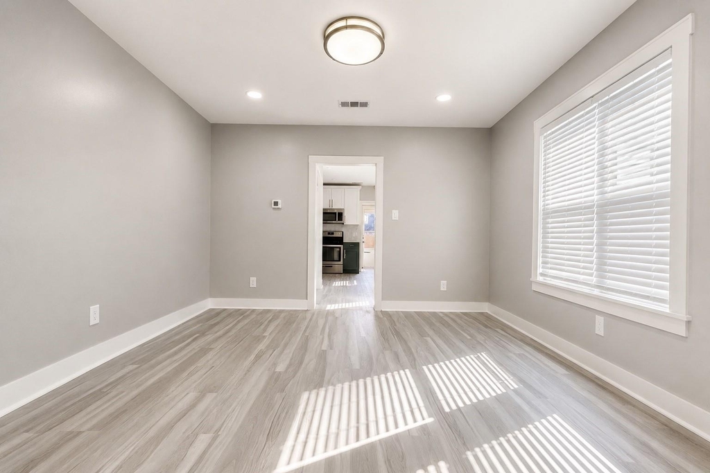 3020 Arbor Street - Photo 3