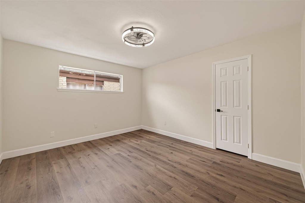 7714 Renwick Drive - Photo 17