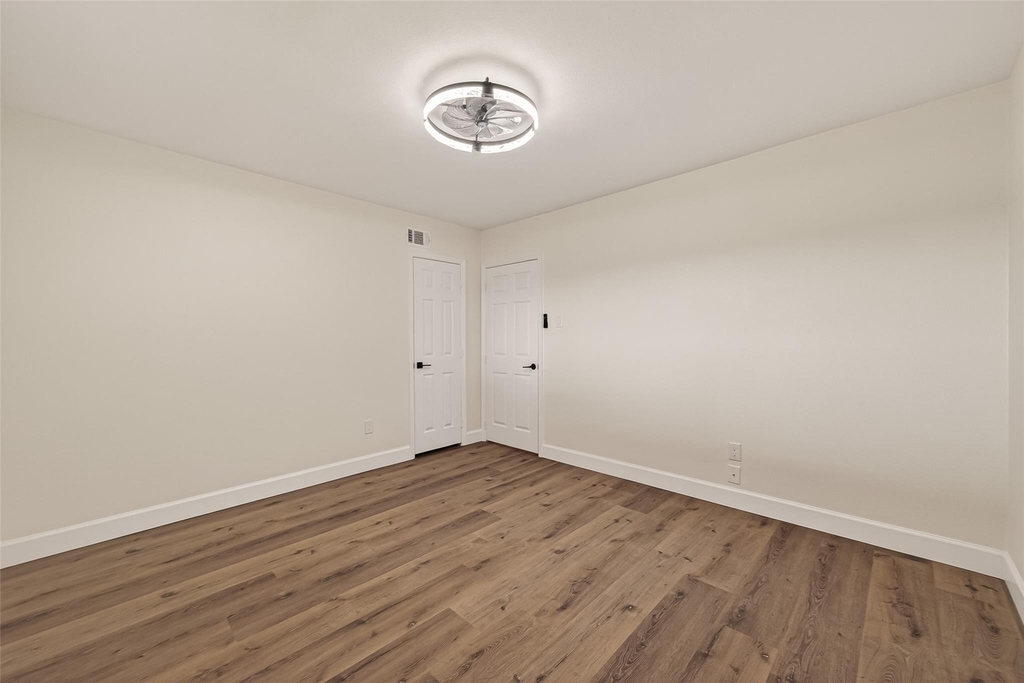 7714 Renwick Drive - Photo 22