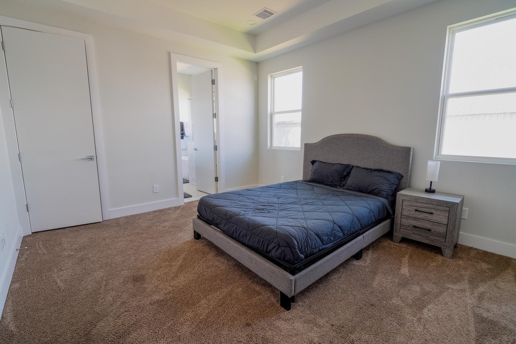 615 Northew Street - Photo 10