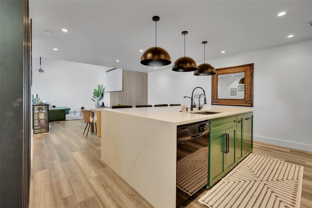 2807 Jackson Street - Photo 13