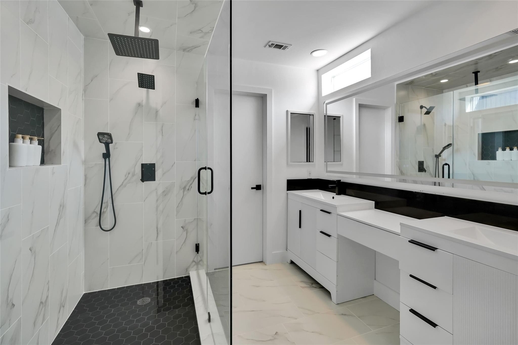 2807 Jackson Street - Photo 8