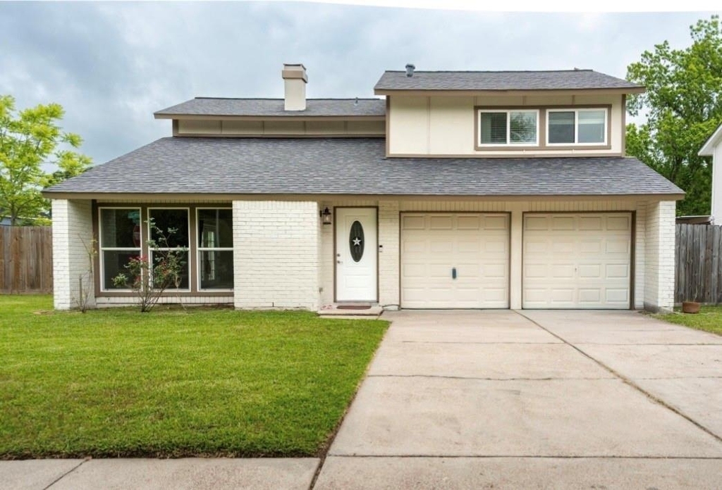 15138 Tresch Lane - Photo 0