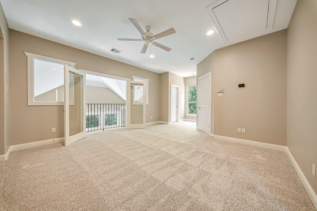 1616 Live Oak Street - Photo 16