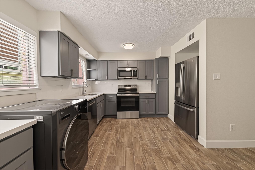 7714 Renwick Drive - Photo 12