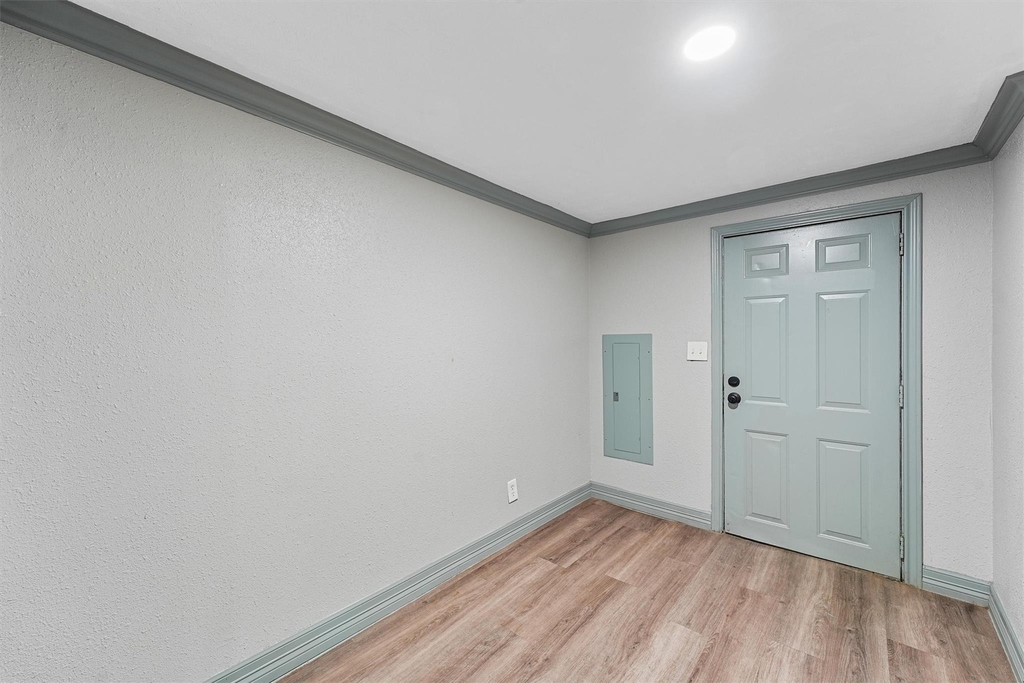 110 Robin Street - Photo 18