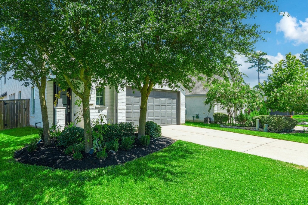 706 Santa Elena Trail - Photo 32