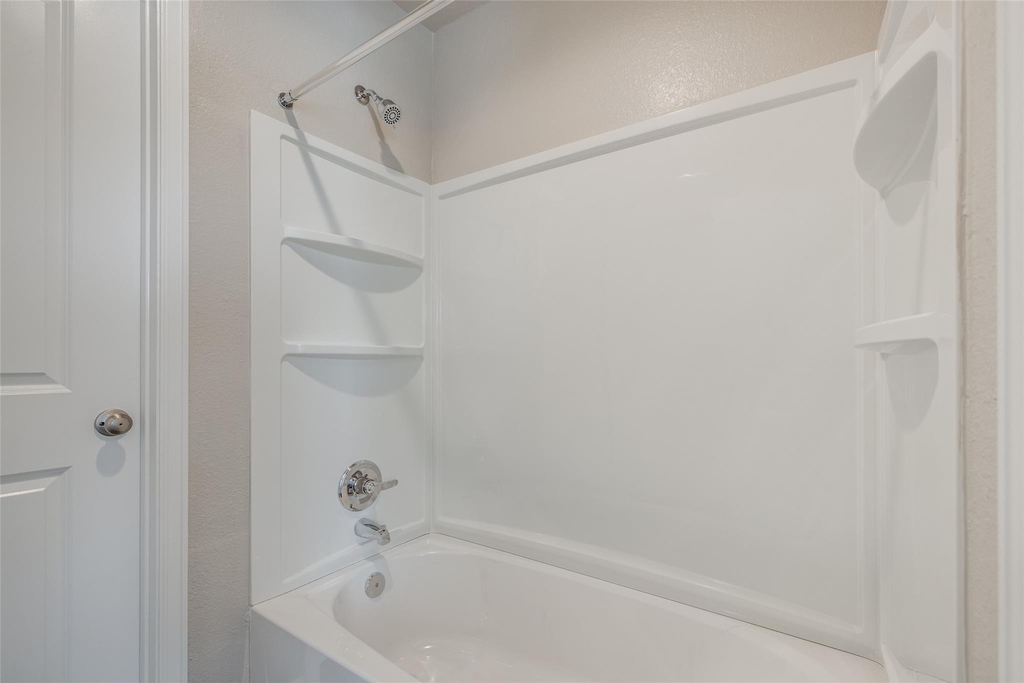 221 Park Place Circle - Photo 17