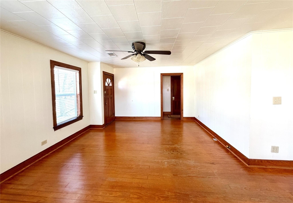 1104 Marie Street - Photo 7
