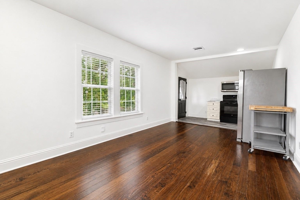 6816 Sherman Street - Photo 5