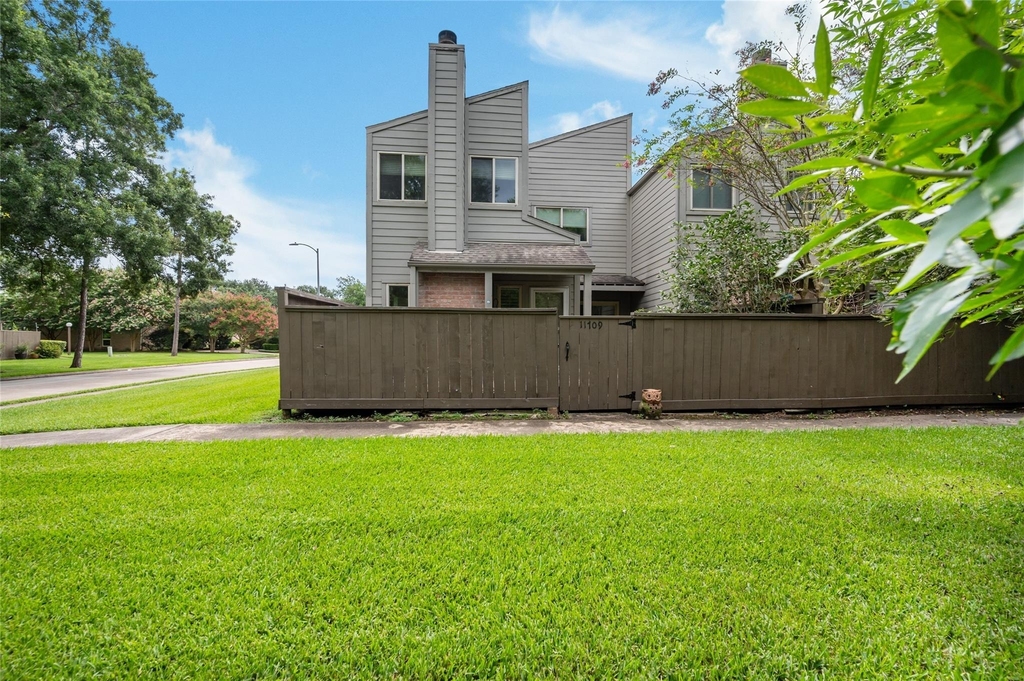 11709 Lakeside Place Drive - Photo 36