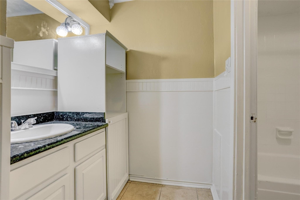 15118 Steeplechase Road - Photo 11