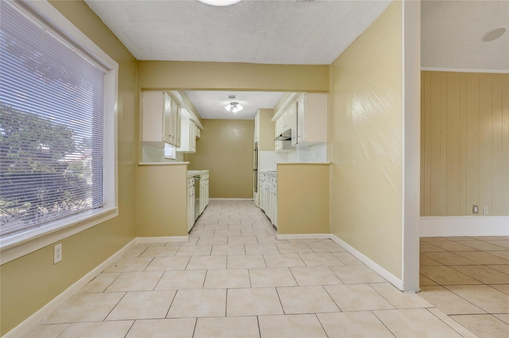 15118 Steeplechase Road - Photo 9