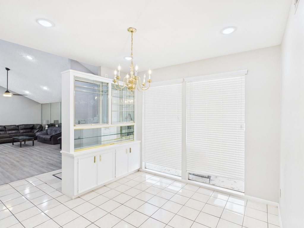 7611 Hopewell Lane - Photo 9