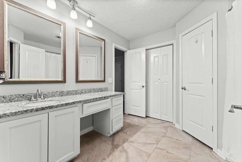 12730 Lake Conroe Hills Drive - Photo 17