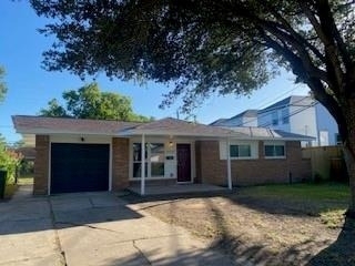 2626 Tidewater Drive - Photo 2