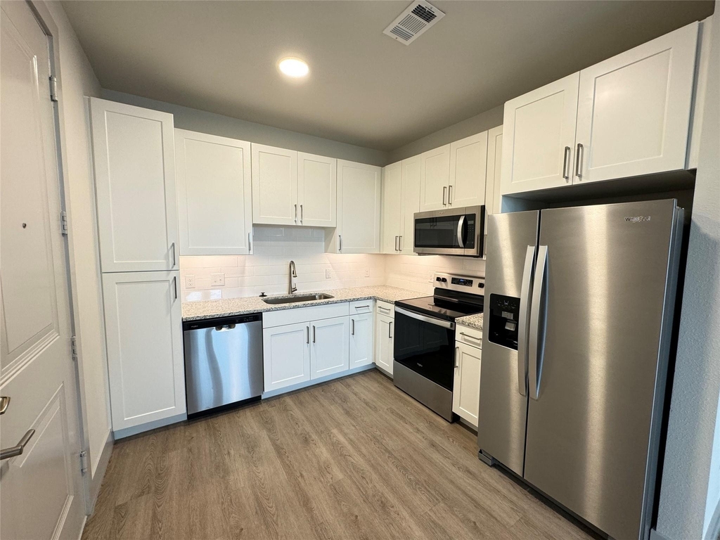 29600 Ronald Reagan Blvd - Photo 1