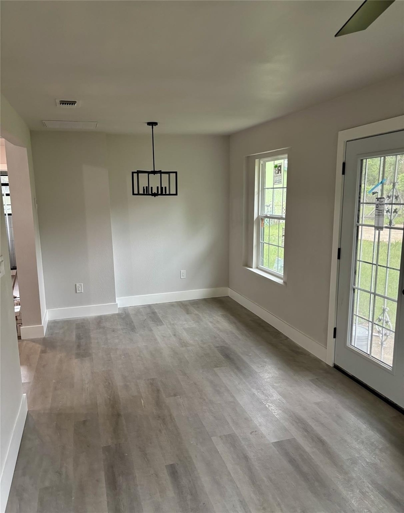 260 S East Avenue - Photo 15
