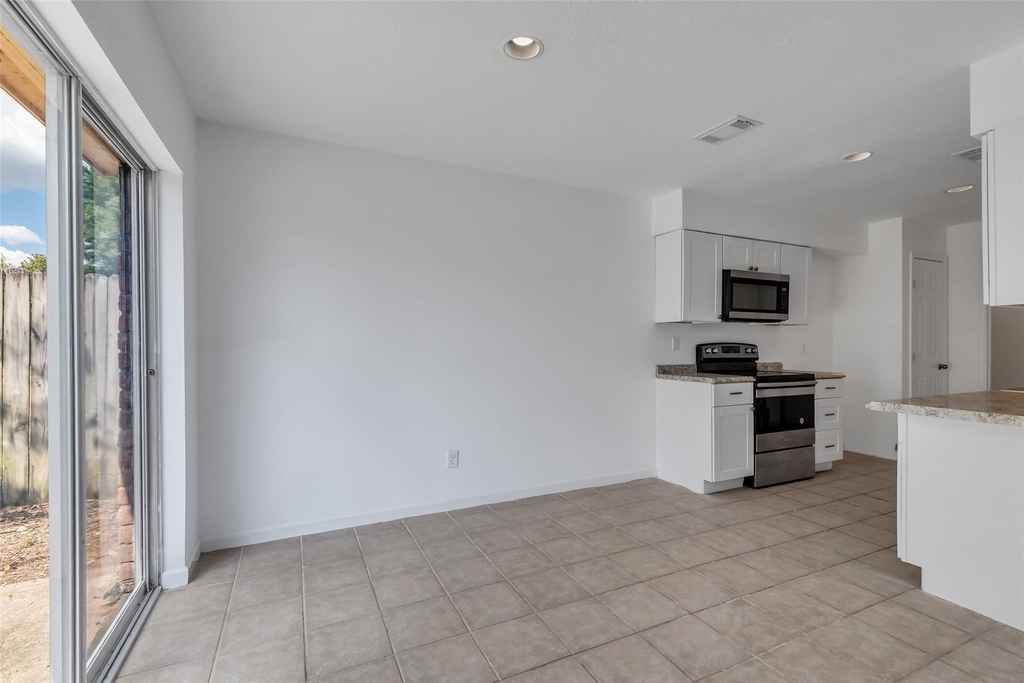 4307 Eagle Fork Drive - Photo 1
