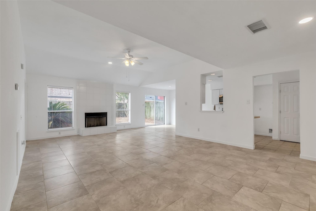 4307 Eagle Fork Drive - Photo 4