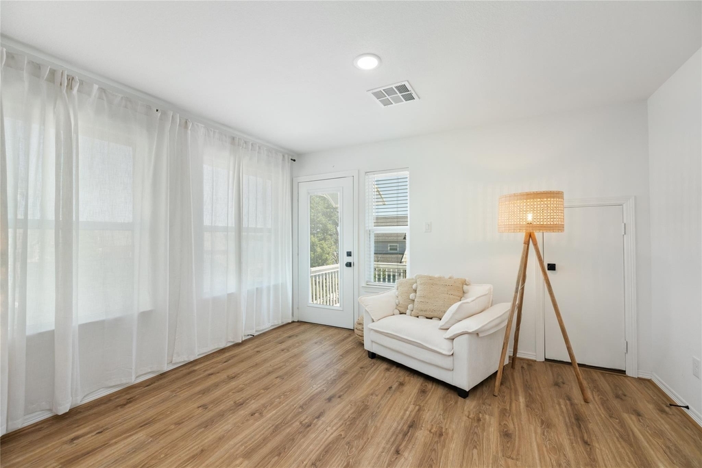 168 Capetown - Photo 22