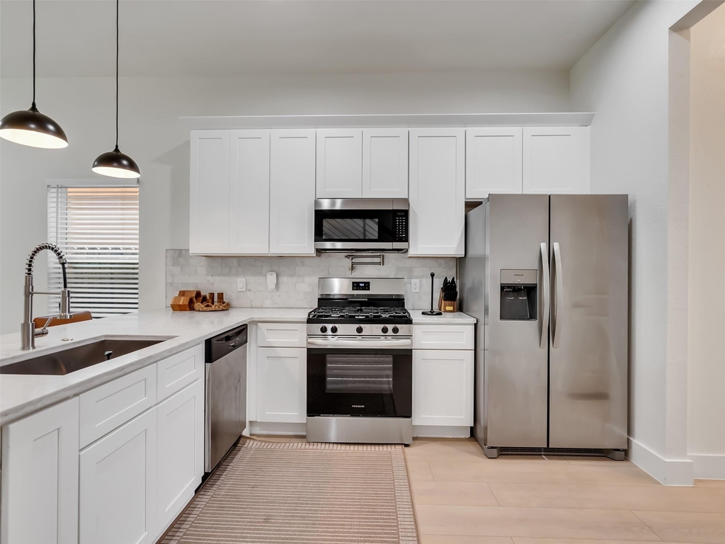 7980 Angus Street - Photo 8