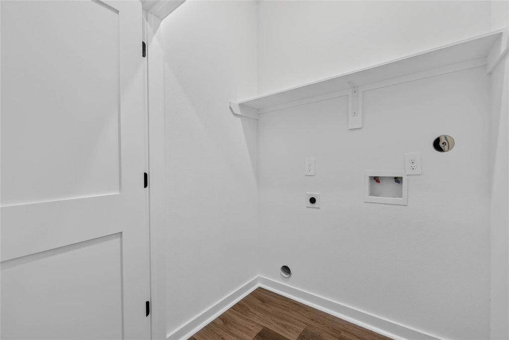 8215 Gladstone Street - Photo 26