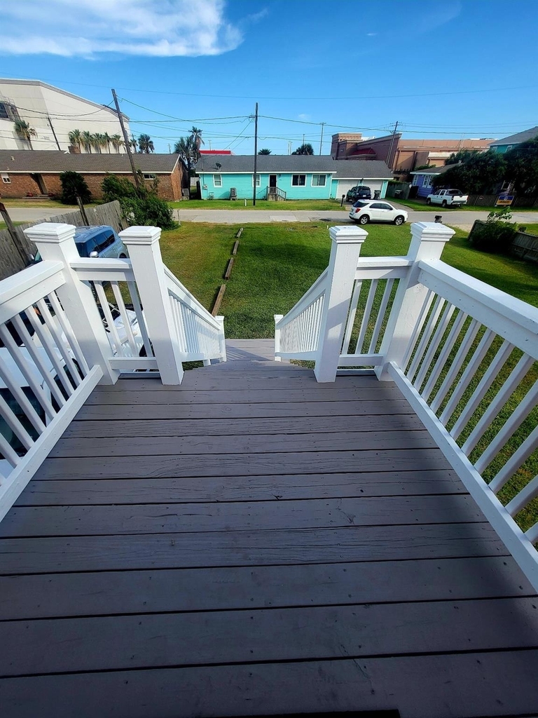 5710 Maco Street - Photo 2