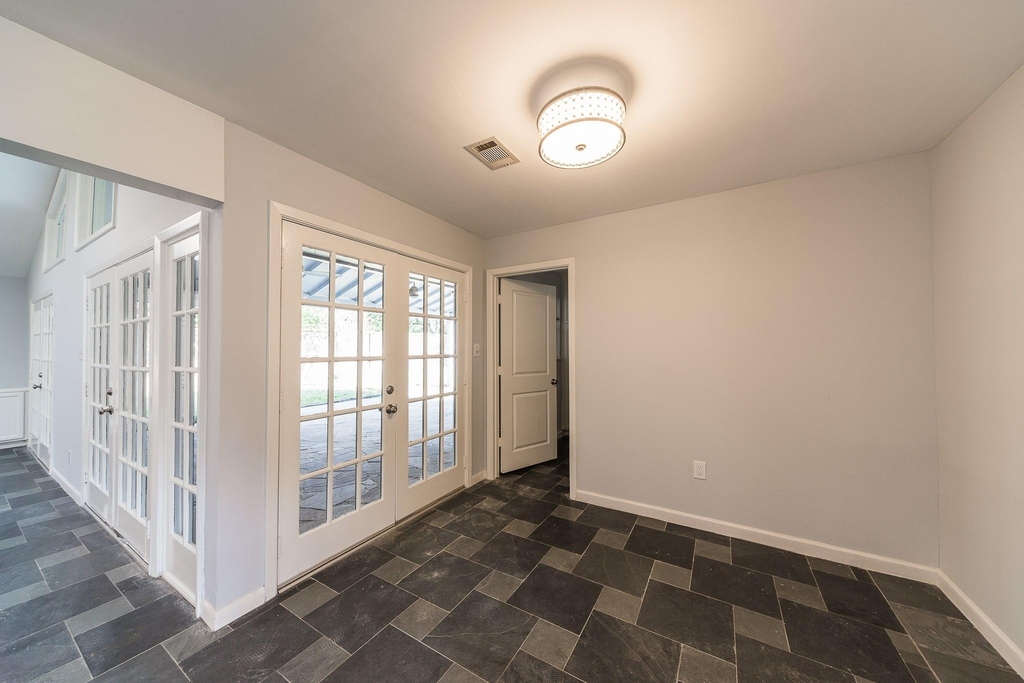 3627 Tartan Lane - Photo 17