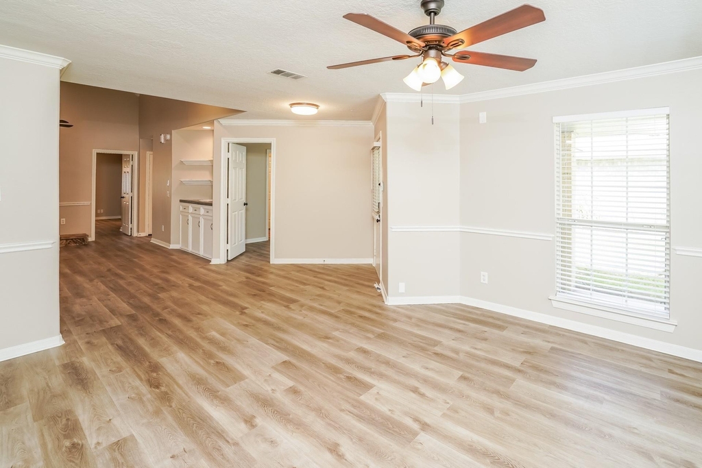 17311 Modbury Street - Photo 3