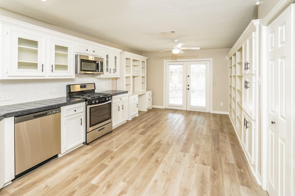 17311 Modbury Street - Photo 5