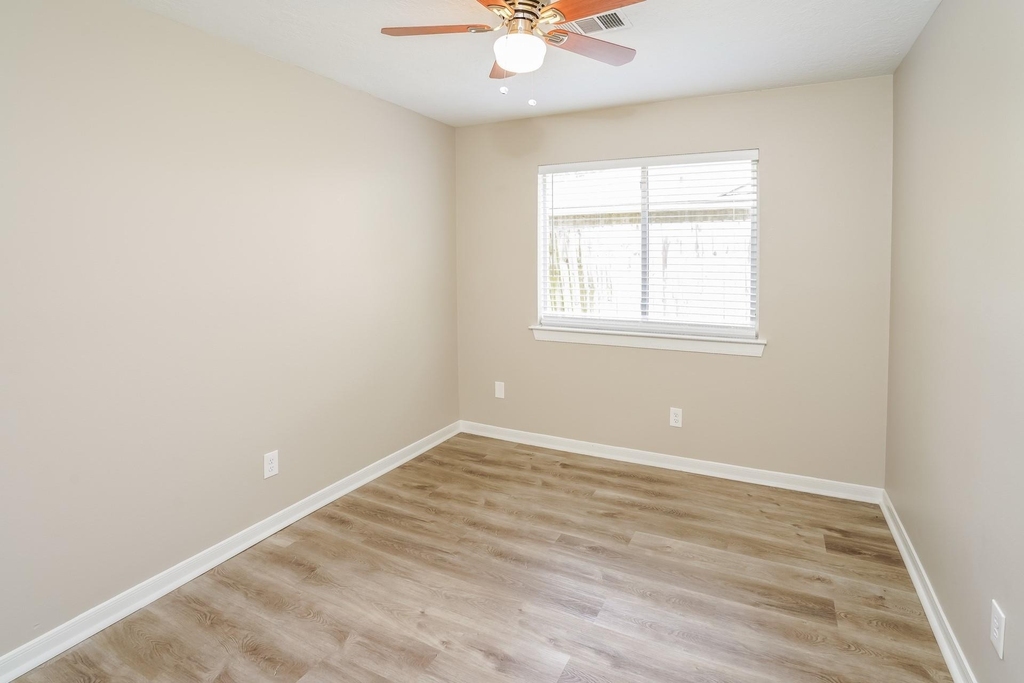 17311 Modbury Street - Photo 10
