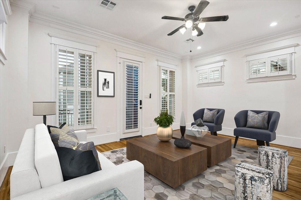 1332 W 21st Street - Photo 17