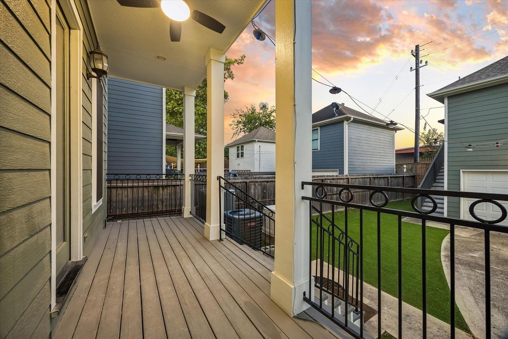 1332 W 21st Street - Photo 34